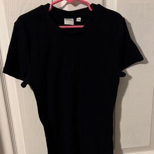 Aritzia Black T-Shirt